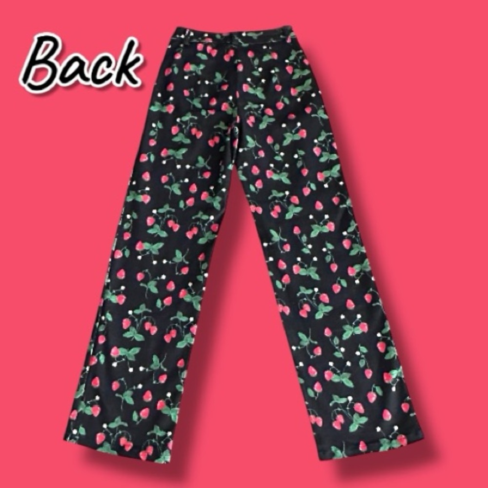 NWOT Vernacular Strawberry Straight Leg Pants. 🍓Size XS (26” Waist) - Picture 7 of 12